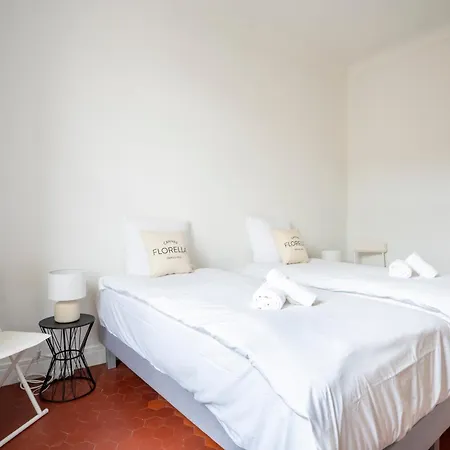 Apartment Les Tomettes D Antan Avec Balcon En Plein Cannes
